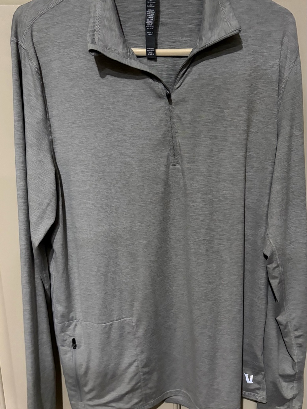 Vuori Men's Quarter-Zip Performance - Gray